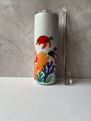 Stylový termohrnek s mořským motivem je právě na e-shopu! A jako bonus ke každému termokelímku přidávám kovové brčko s...